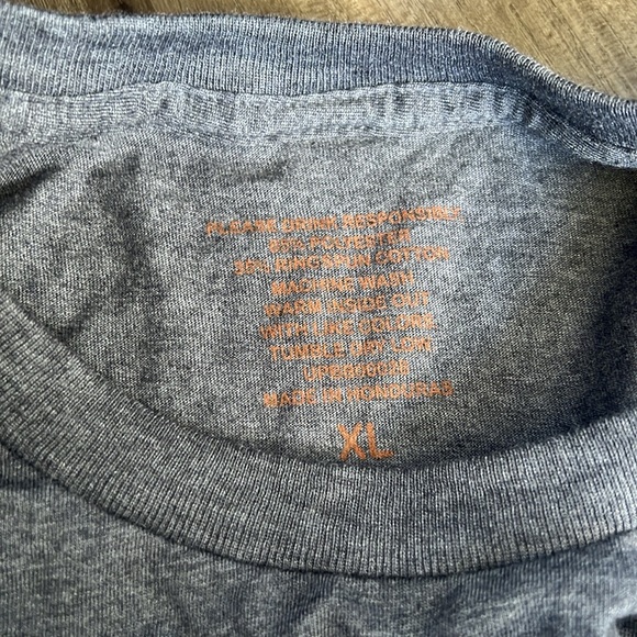 NEW Bulleit Bourbon Unisex Gray & Orange Tee - Picture 5 of 7